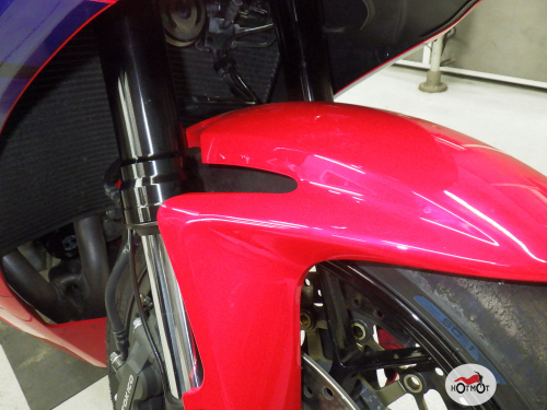 Мотоцикл HONDA CBR 600RR 2022, Красный фото 8