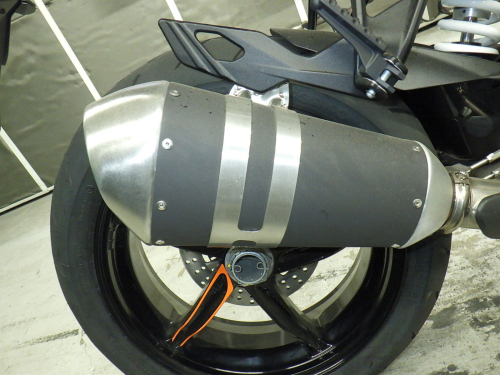 Мотоцикл KTM 1290 Super Duke GT 2022, СЕРЫЙ фото 9