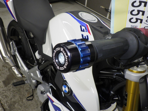 Мотоцикл BMW G 310 R 2021, Белый фото 12