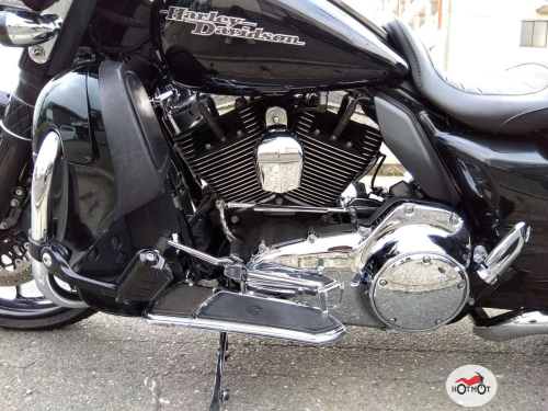 Мотоцикл HARLEY-DAVIDSON Street Glide 2014, Черный фото 6
