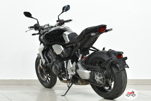 Мотоцикл HONDA CB 1000R 2018, Черный фото 8