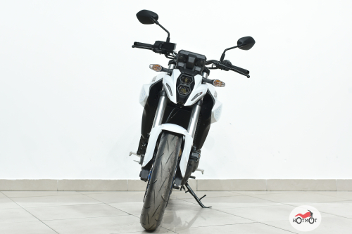 Мотоцикл SUZUKI GSX-8S 2023, Белый фото 5