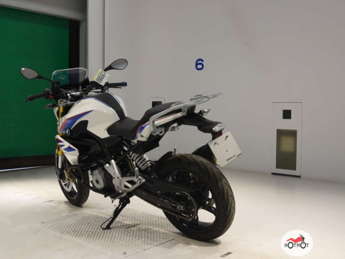 Мотоцикл BMW G 310 R 2021, Белый фото 6
