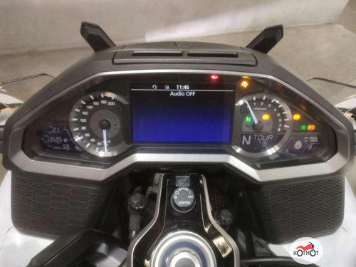 Мотоцикл HONDA GL 1800 2019, Белый фото 5