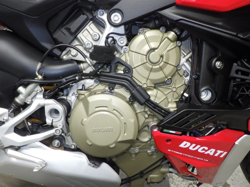 Мотоцикл DUCATI Streetfighter V4 2021, Красный фото 8