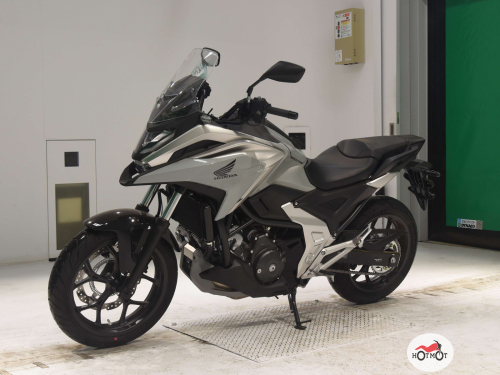 Мотоцикл HONDA NC 750X 2023, серый фото 4