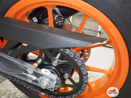 Мотоцикл KTM 390 Duke 2022, Серый фото 11