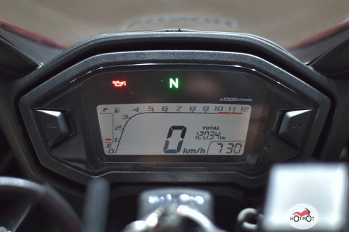Мотоцикл HONDA CBR 400R 2015, Красный фото 9