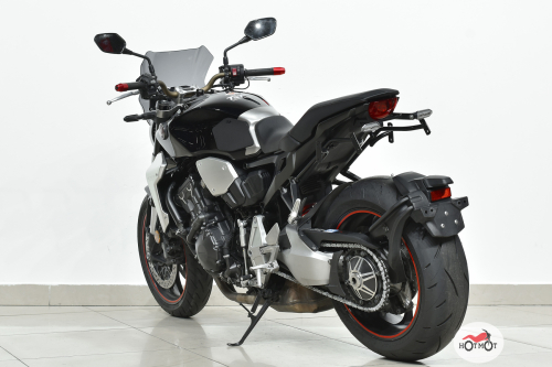Мотоцикл HONDA CB 1000R 2018, Черный фото 8
