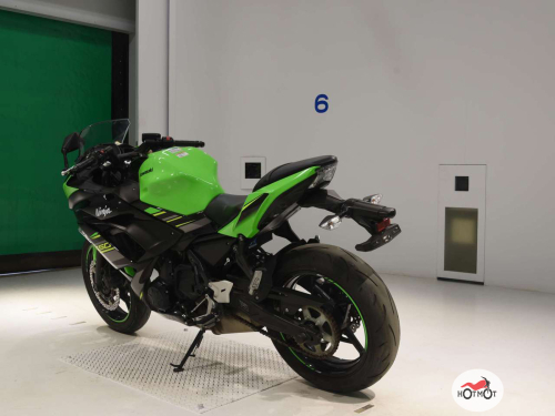 Мотоцикл KAWASAKI ER-6f (Ninja 650R) 2018, Зеленый фото 6