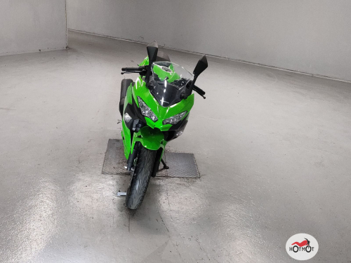 Мотоцикл KAWASAKI Ninja 400 2022, Зеленый фото 3