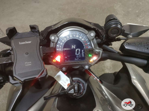Мотоцикл KAWASAKI Z 900 2019, Серый фото 5
