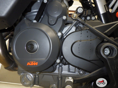 Мотоцикл KTM 890 SMT 2023, Черный фото 11