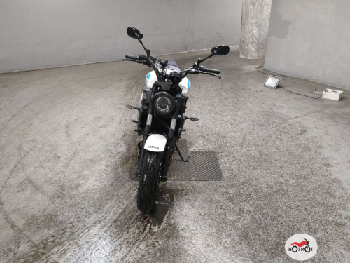 Мотоцикл YAMAHA XSR700 2023, БЕЛЫЙ фото 3