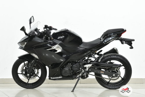 Мотоцикл KAWASAKI Ninja 400 2018, Черный фото 4