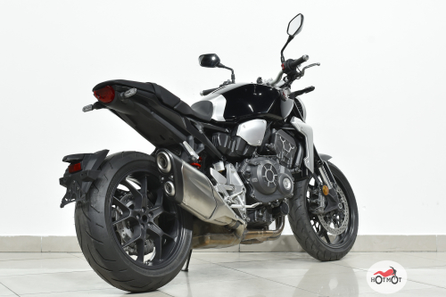 Мотоцикл HONDA CB 1000R 2018, Черный фото 7