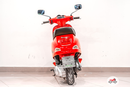 Скутер Vespa S125IE 2015, Красный фото 6