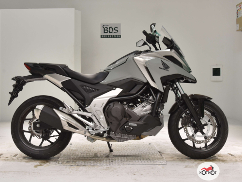 Мотоцикл HONDA NC 750X 2023, серый фото 2