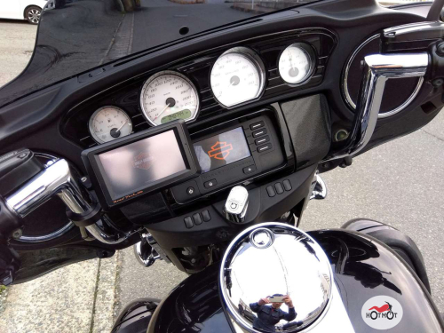 Мотоцикл HARLEY-DAVIDSON Street Glide 2014, Черный фото 5