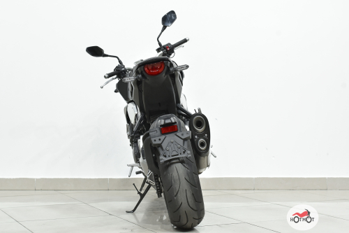 Мотоцикл HONDA CB 1000R 2018, Черный фото 6