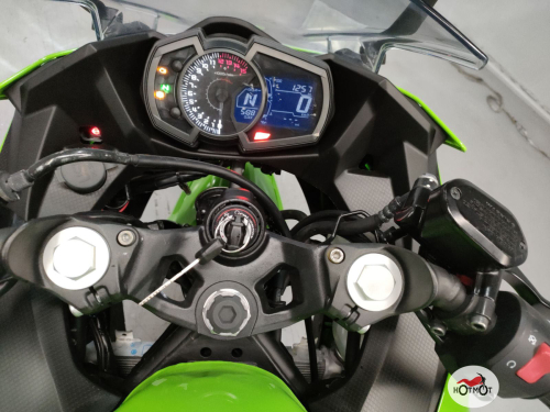 Мотоцикл KAWASAKI Ninja 400 2022, Зеленый фото 5