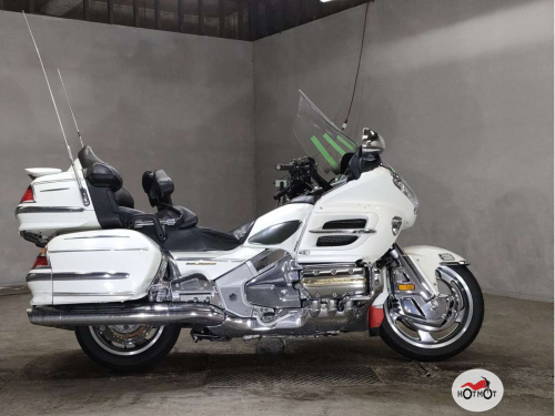 Мотоцикл HONDA GL 1800 2002, Белый фото 2