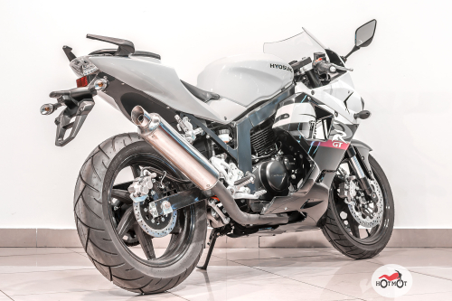 Мотоцикл HYOSUNG GT250R 2015, ЧЕРНО-БЕЛЫЙ фото 7