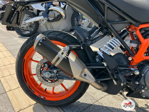 Мотоцикл KTM 390 Duke 2022, Серый фото 5
