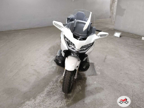 Мотоцикл HONDA GL 1800 2019, Белый фото 3