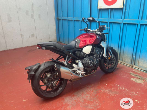 Мотоцикл HONDA CB 1000R 2018, Красный фото 3