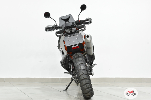 Мотоцикл KTM 890 Adventure 2022, Черный фото 6