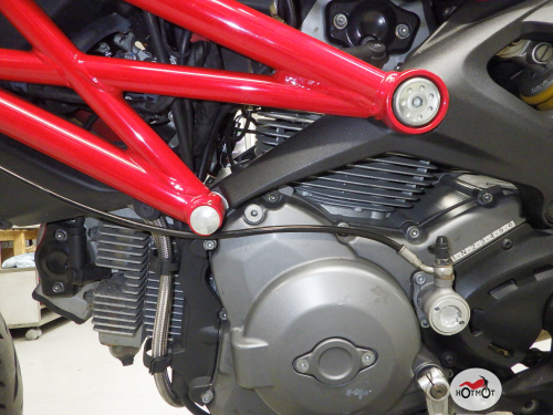 Мотоцикл DUCATI Monster 1100 2011, Красный фото 9