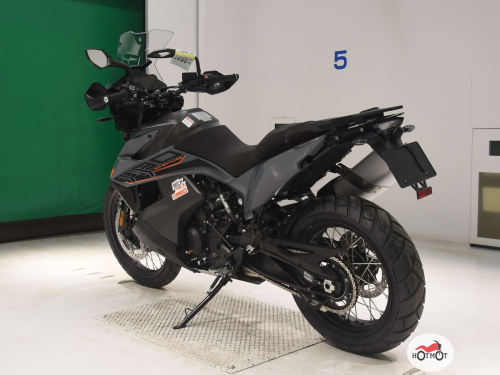 Мотоцикл KTM 890 Adventure 2021, серый фото 6