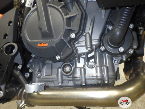 Мотоцикл KTM 890 SMT 2023, Черный фото 9