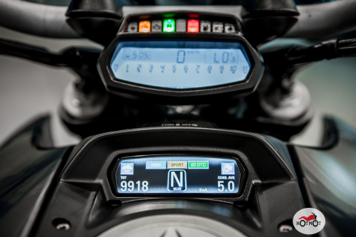 Мотоцикл DUCATI Diavel 2013, СЕРЫЙ фото 9