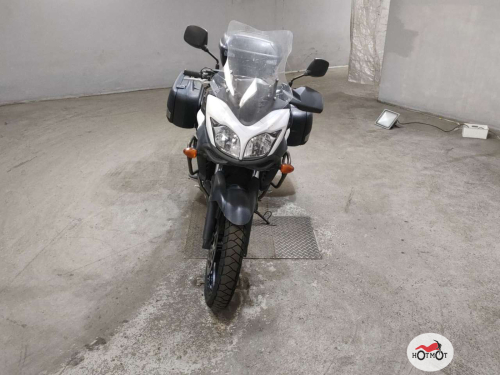 Мотоцикл SUZUKI V-Strom DL 650 2013, белый фото 3