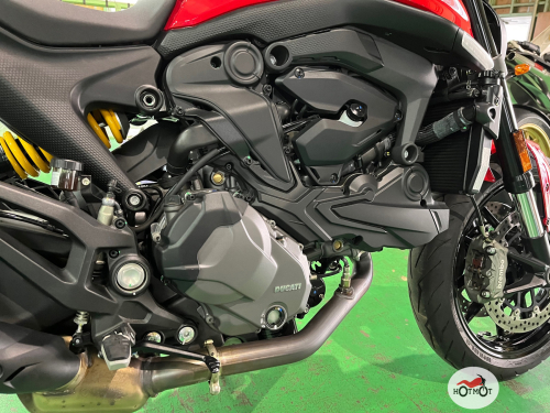Мотоцикл DUCATI Monster (2021-н.в.) 2023, Красный фото 10