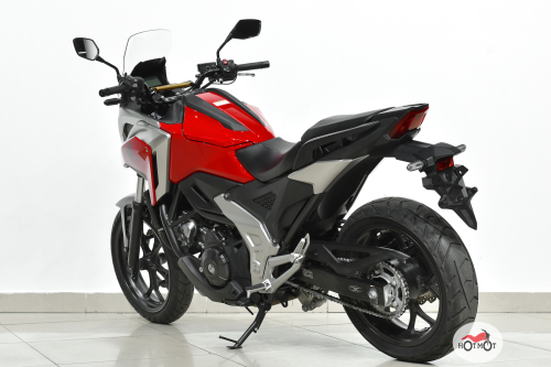 Мотоцикл HONDA NC 750X 2021, Красный фото 8