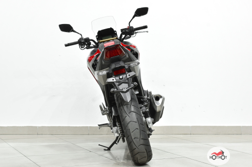 Мотоцикл HONDA NC 750X 2021, Красный фото 6
