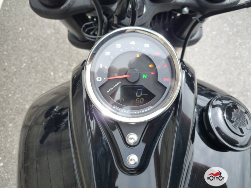 Мотоцикл HARLEY-DAVIDSON Fat Bob 2023, серый фото 6