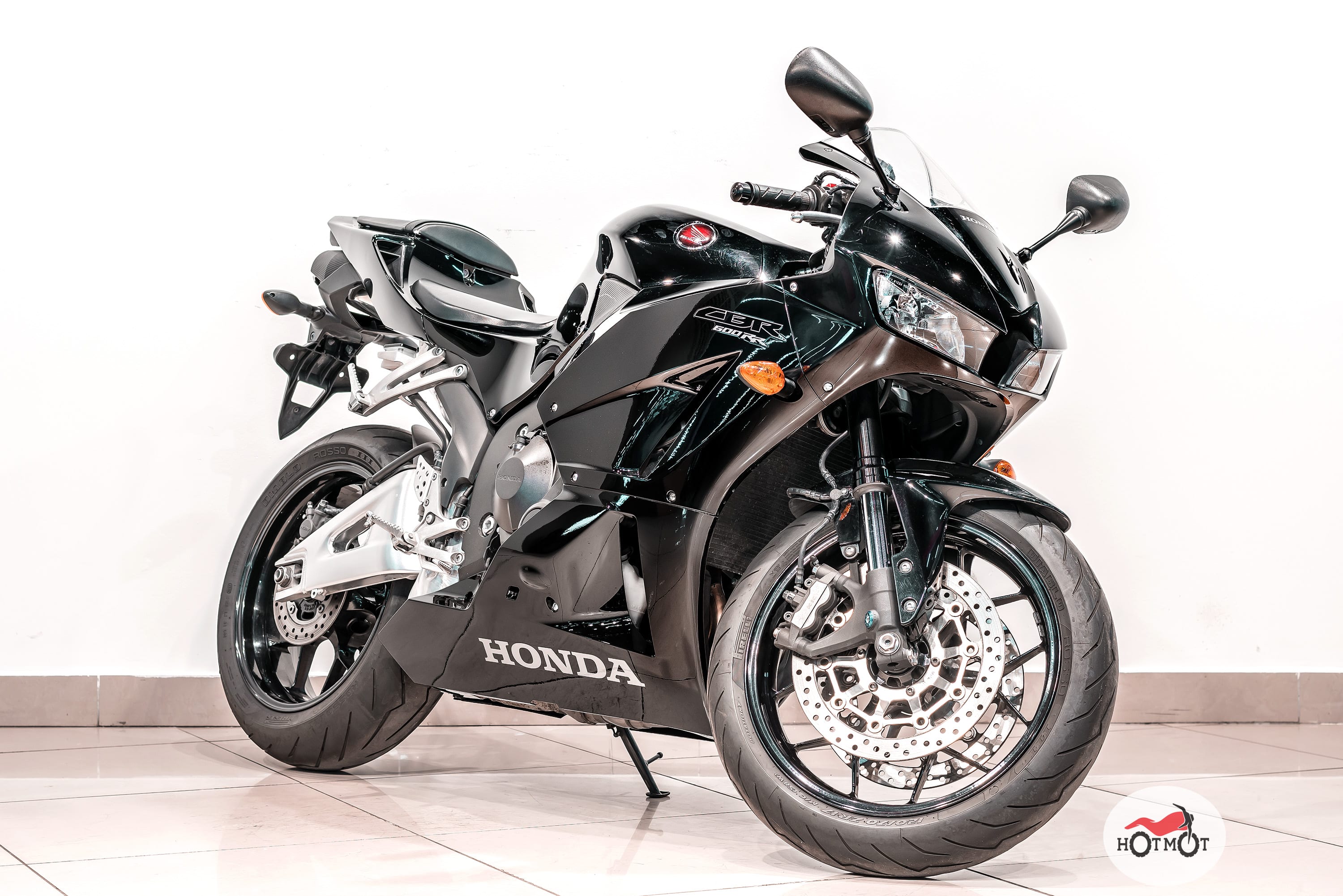 Обзор мотоцикла Honda CBR 600 RR | Интернет-магазин «ХОТМОТ»