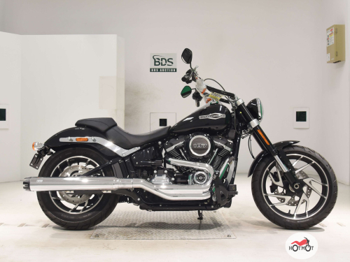 Мотоцикл HARLEY-DAVIDSON Sport Glide 2020, Черный фото 2