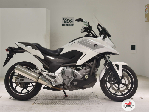 Мотоцикл HONDA NC 700X 2012, Белый фото 2