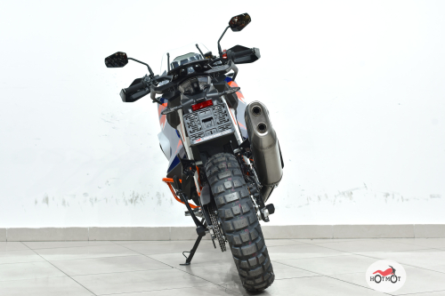 Мотоцикл KTM 1290 Super Adventure R 2022, Белый фото 6