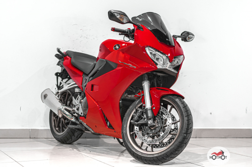 Мотоцикл HONDA VFR 800 2017, Красный