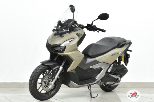 Скутер HONDA X-ADV 160 ABS 2024, белый фото 2