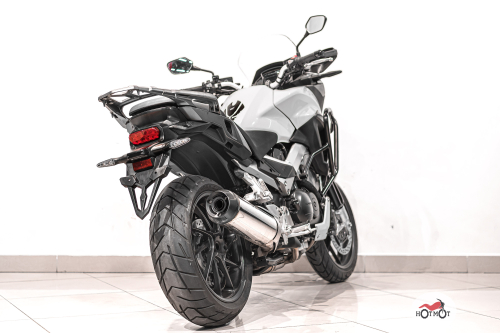 Мотоцикл HONDA VFR 800X Crossrunner 2015, БЕЛЫЙ фото 7