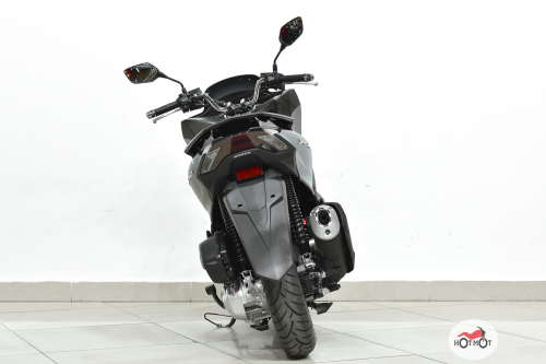 Скутер HONDA PCX 160 ABS 2024, серый фото 6