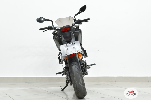 Мотоцикл KTM 390 DUKE 2015, БЕЛЫЙ фото 7