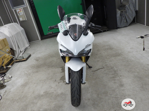 Мотоцикл DUCATI SuperSport 2018, белый фото 7